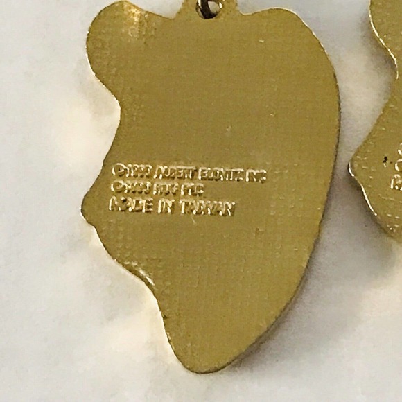 Phantom of The Opera Black Enamel Gold Earrings mask Dangle Hook Stamped - Picture 5 of 8